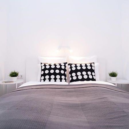 New Comfy Studio At Convenient Location Budapest Eksteriør billede