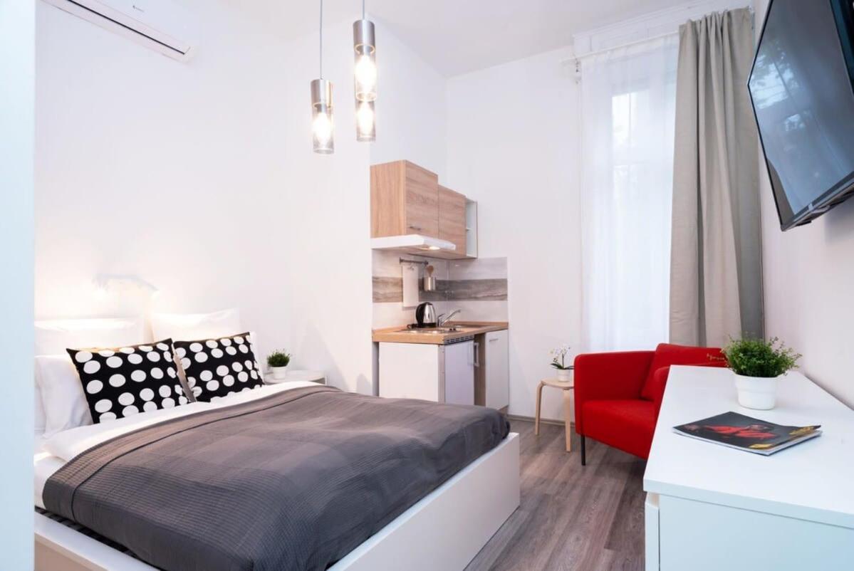 New Comfy Studio At Convenient Location Budapest Eksteriør billede